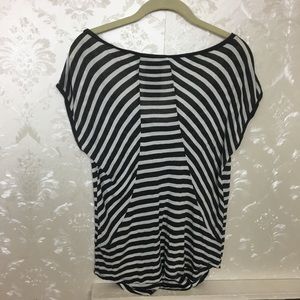 H by bordeaux Tops - Heather by Bordeaux Gray Jersey Striped Tee H by bordeaux Tops - Heather by Bordeaux Gray Jersey Striped Tee